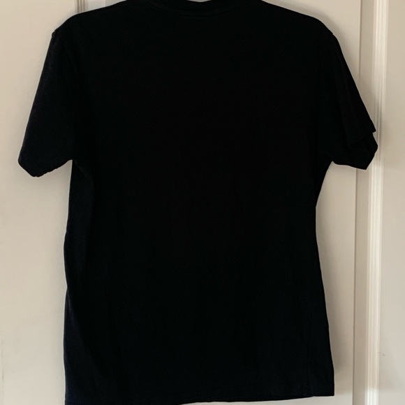 Black T-Shirt with Blue and White Bear Graphic Grizzly Griptape Size Medium - Picture 2 of 3